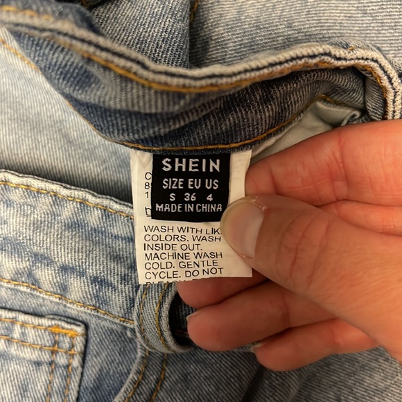 SHEIN Denim Skirt - Picture 3 of 3